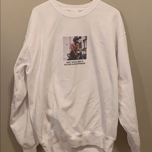 graphic crew neck sweatshirt